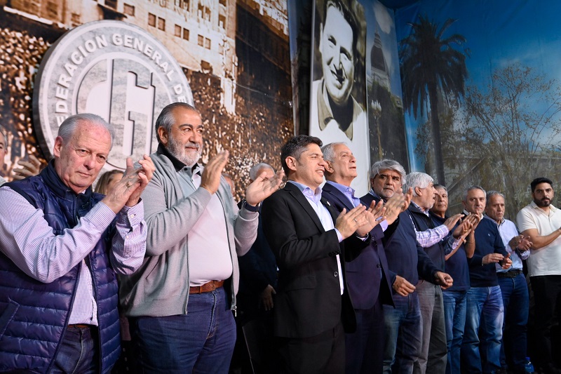 Axel Kicillof cerró el acto de la CGT
