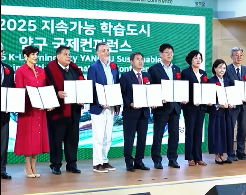 El intendente Mario Ishii fue distinguido en Corea por su compromiso con la educación