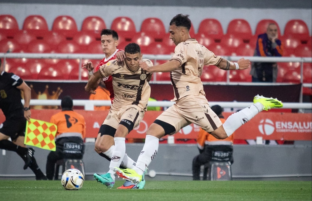 Platense perdió con Independiente que hasta ahora no había ganado