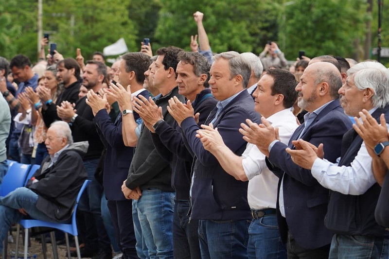 Día de la Lealtad Peronista: Kicillof en San Vicente con intendentes, funcionarios y sindicatos