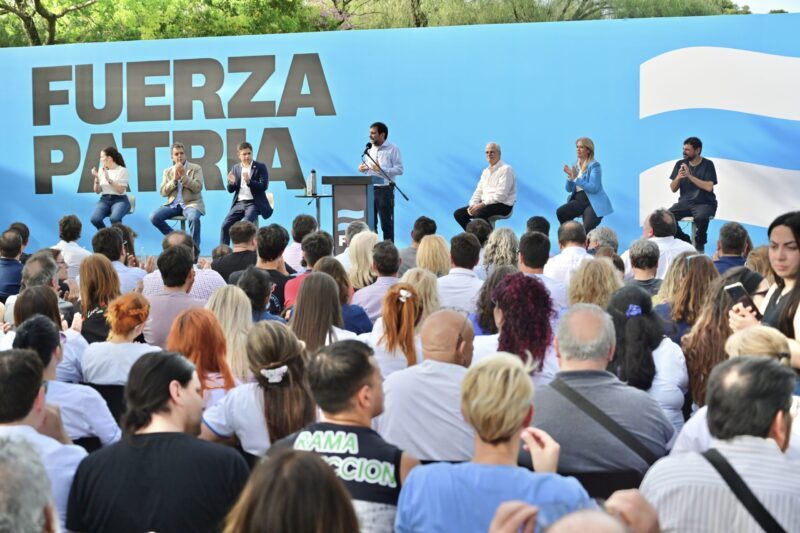 Kicillof, Katopodis y Moreira cerraron la campaña de Fuerza Patria en San Martín