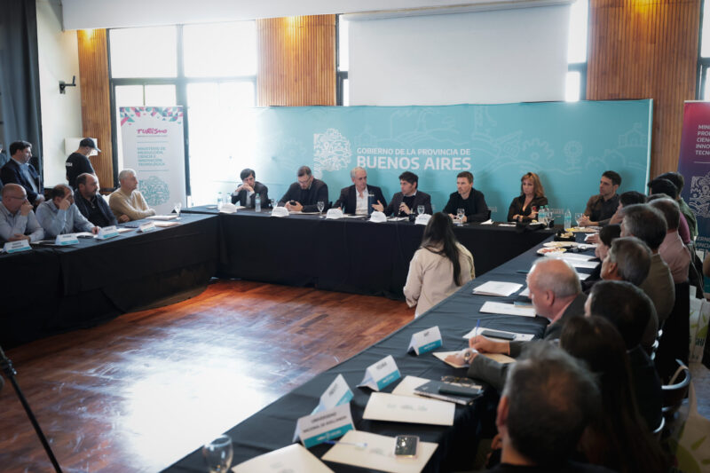 Kicillof encabezó la apertura de la 31° Asamblea Ordinaria del Consejo Provincial del Turismo