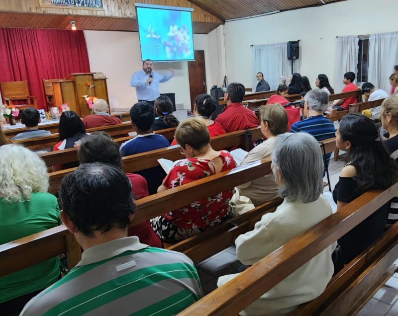 LA INTENDENCIA ISHII IMPULSA EL DIÁLOGO INTERRELIGIOSO PRESENCIA MUNICIPAL EN ENCUENTRO ADVENTISTA LA CLAVE DEL CAMBIO