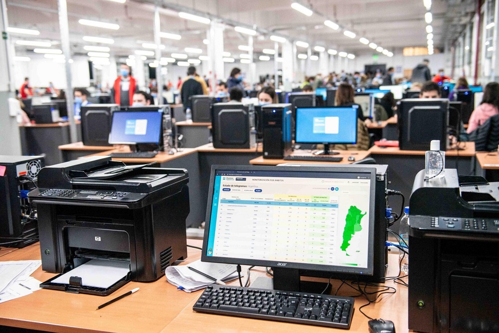 La Cámara Electoral desactivo la maniobra del gobierno para presentar los resultados favorables el domingo