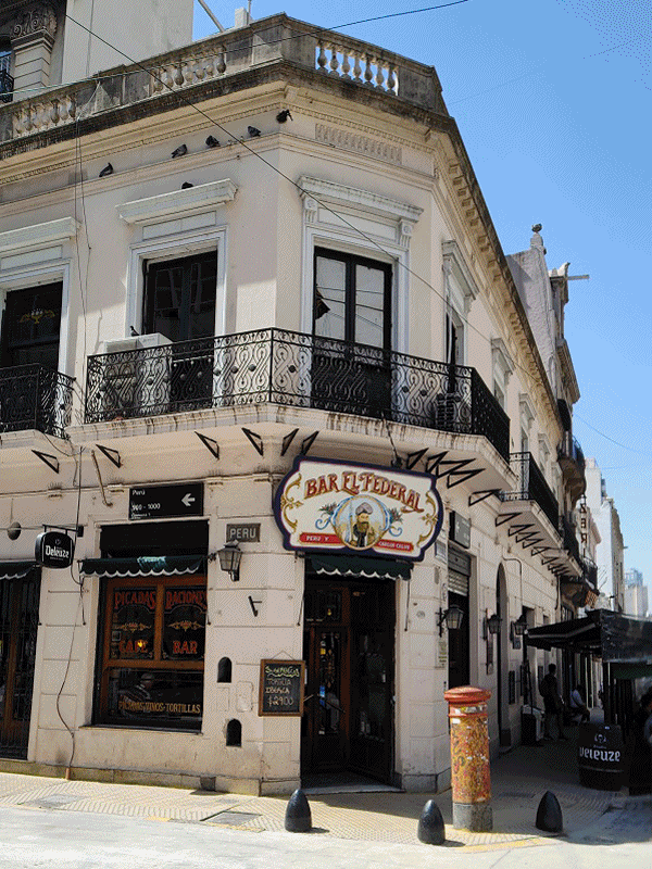 Llega La Noche de los Bares Notables cuáles son los imperdibles