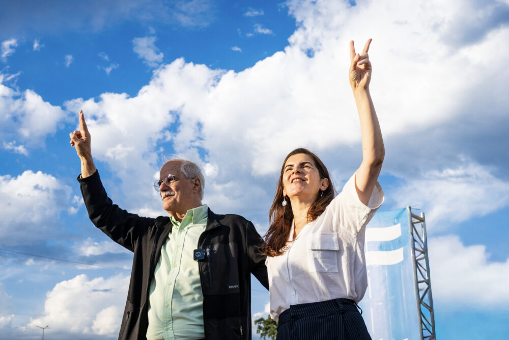 Mariel Fernández y Jorge Taiana cerraron la campaña de Fuerza Patria en Moreno