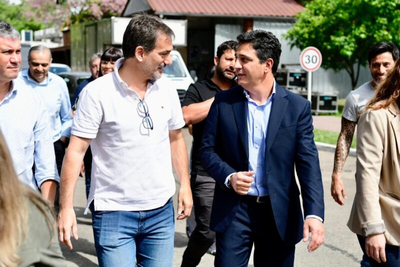 Martín Marinucci junto a Jimena López y Sebastián Galmarini recorrieron el Parque Industrial de Morón