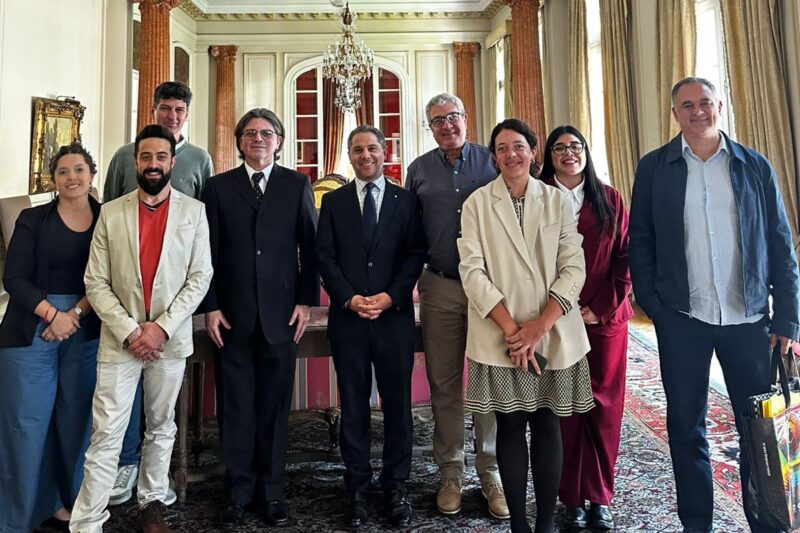 Morón impulsa la internacionalización de PyMEs locales en Chile