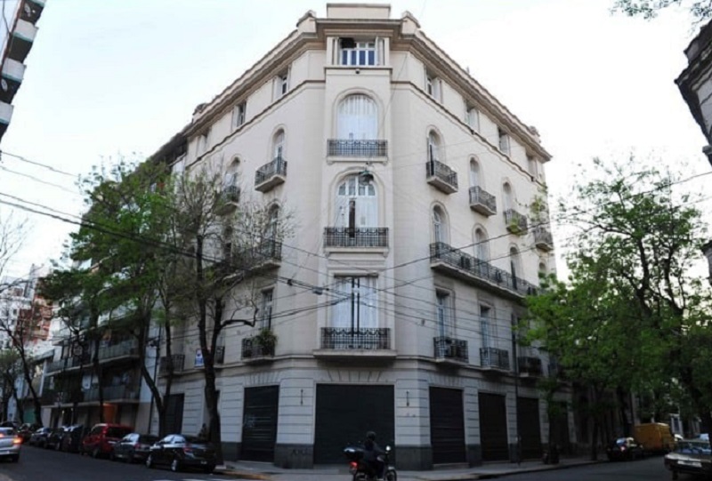 Axel Kicillof visitó a Cristina Kirchner en un gesto de unidad