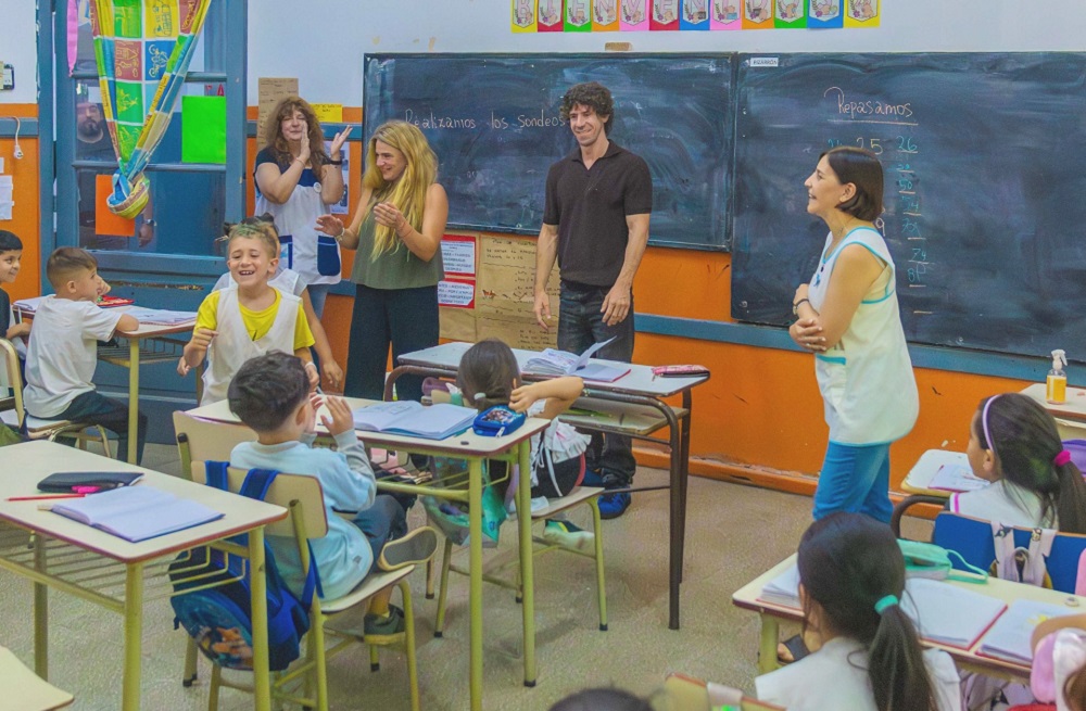Juan Andreotti anunció cuáles son las 7 escuelas que el Municipio renovará durante el verano