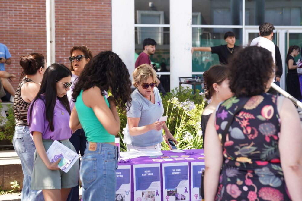 25N: Ituzaingó se viste de violeta por el día de la eliminación de la violencia contra las mujeres