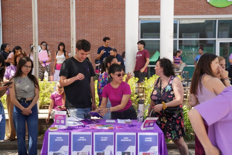 25N: Ituzaingó se viste de violeta por el día de la eliminación de la violencia contra las mujeres