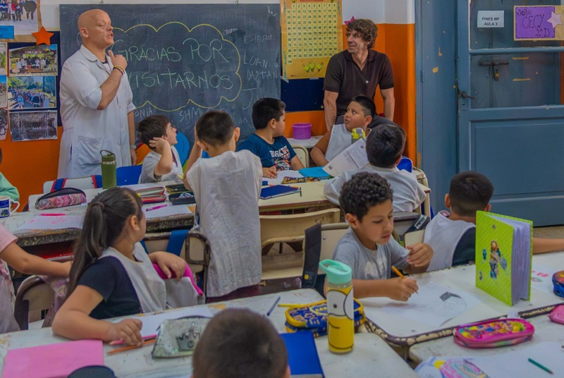 Juan Andreotti anunció cuáles son las 7 escuelas que el Municipio renovará durante el verano