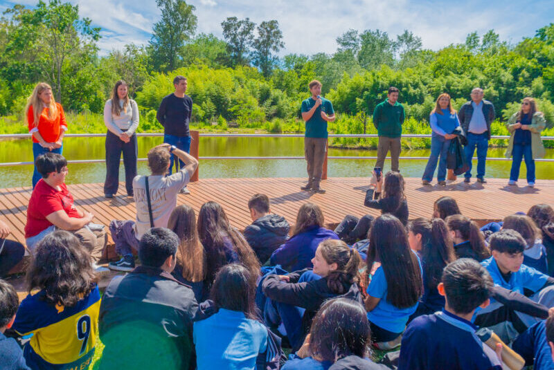 700 estudiantes de San Fernando se comprometieron a cuidar el medio ambiente