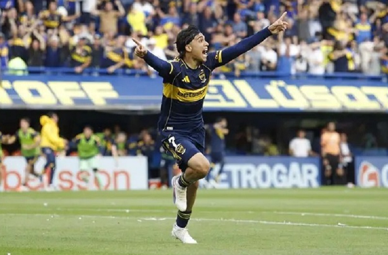 Boca le hizo precio, clasifico a la copa Libertadores y hundió más a River