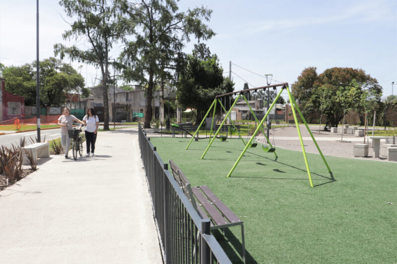 Habilitaron la nueva rotonda de Azcuénaga en San Miguel