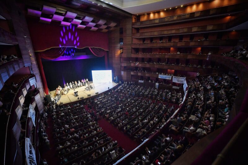 Kicillof dio inicio al 3º Encuentro Provincial de Cultura bonaerense