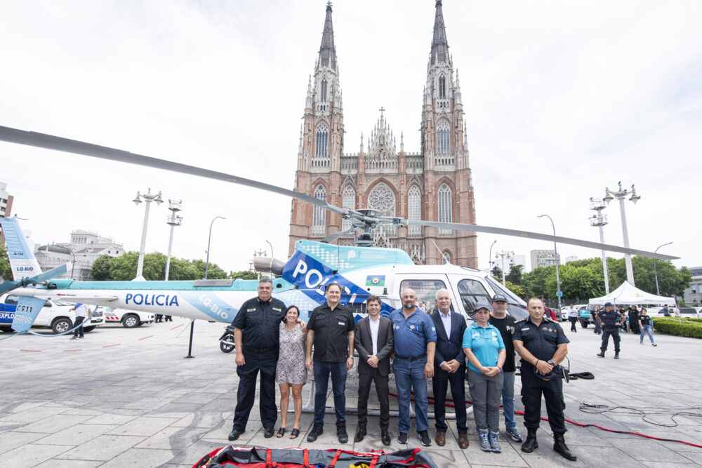 Kicillof y Alonso encabezaron el Encuentro del Sistema Provincial de Emergencias en Plaza Moreno
