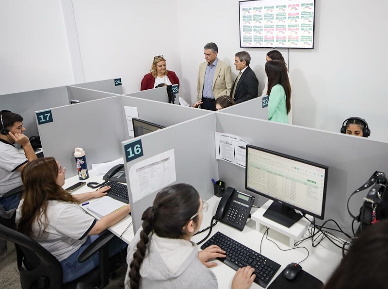 La Ciudad refuerza la línea 147 que da más de 10 mil turnos por día en hospitales y CeSAC