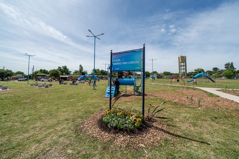 Mariel Fernández inauguró una Plaza en el barrio San Carlos de Trujui