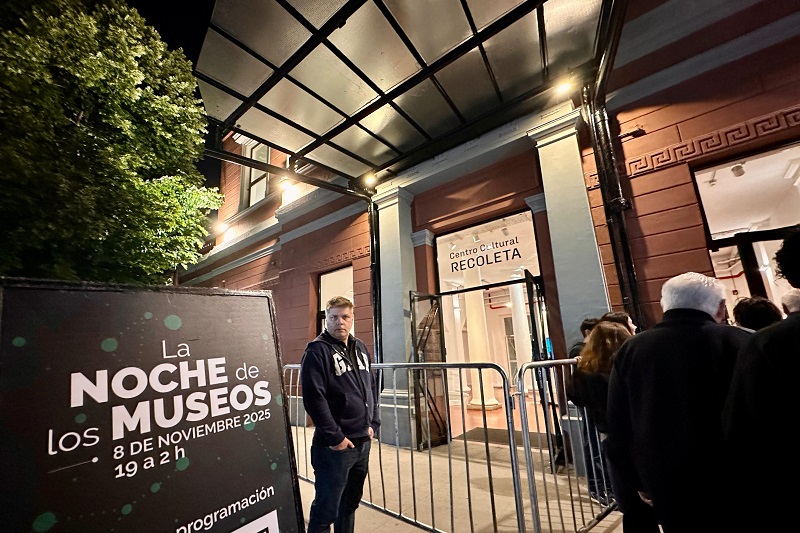 Récord en La Noche de los Museos: Más de 1.200.000 personas disfrutaron la fiesta anual de la cultura de la Ciudad