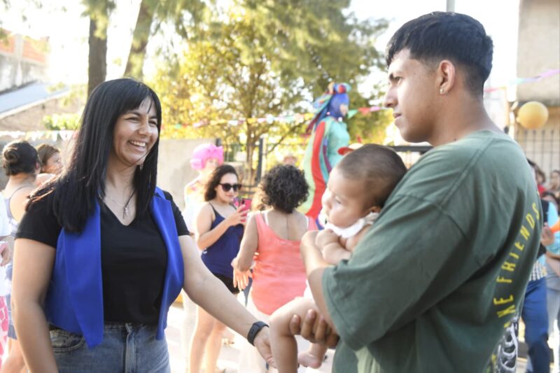 Nardini inauguró una importante obra de pavimentación en Grand Bourg