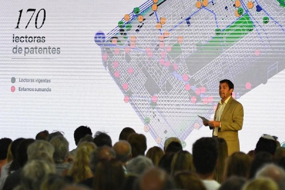 San Isidro el programa de seguridad Ojos en Alerta cuenta con 21.000 vecinos adheridos y logró 120 detenciones