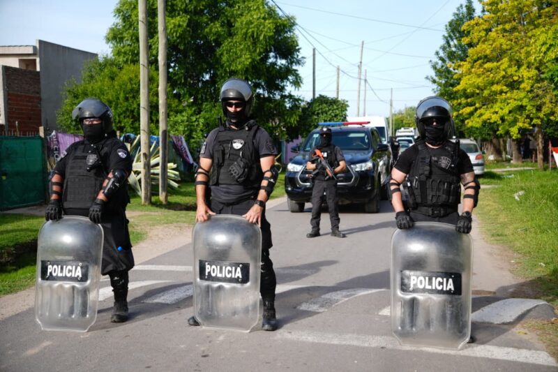 Savio gracias a una denuncia vecinal, desarticulan una organización narco-criminal