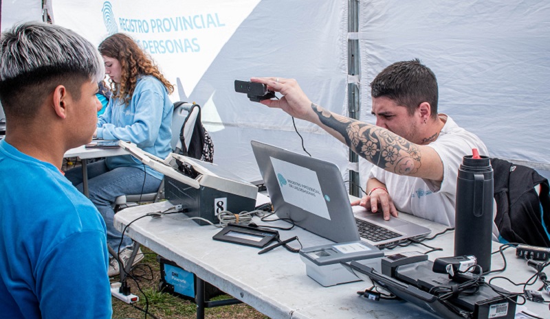 Se gestionaron más de 1400 trámites gratuitos de documentación