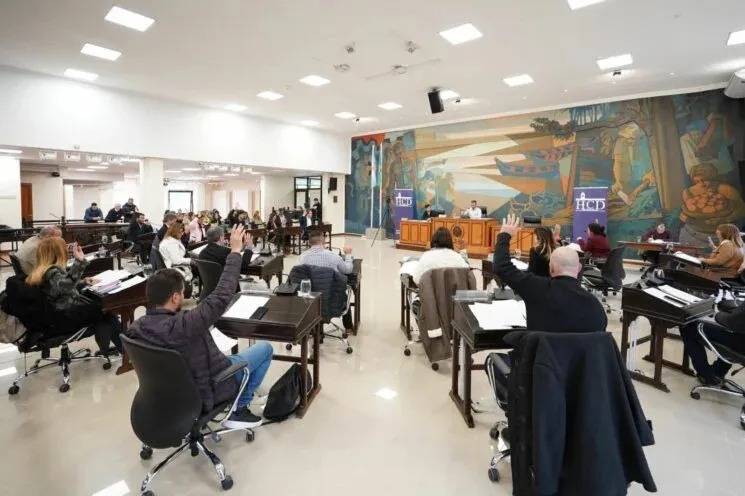 Revés para Zamora, la Justicia le suspendió la construcción de torres en Tigre