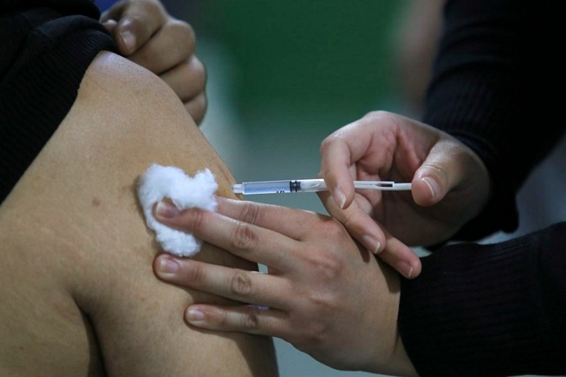 Detectaron los primeros casos de la gripe A (H3N2), Provincia refuerza la vacunación