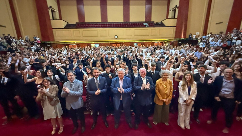 Escobar UBA: los primeros egresados del Colegio Ramón Cereijo recibieron sus diplomas