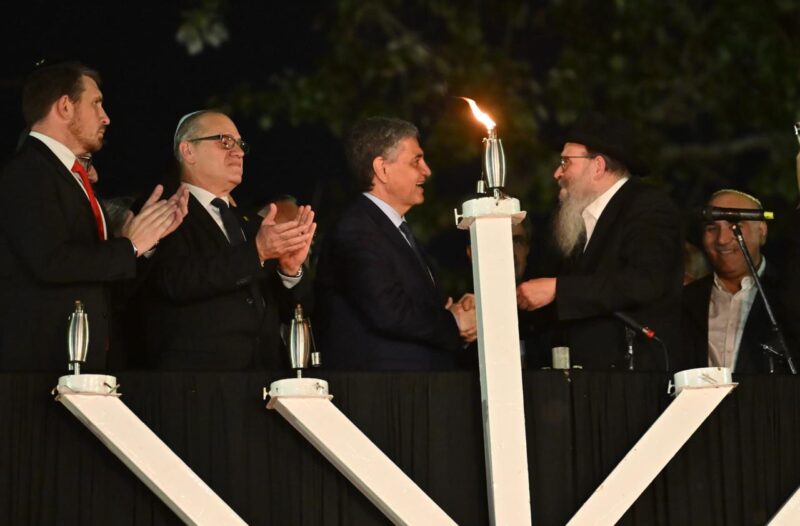 En la celebración de Janucá, Jorge Macri condenó firmemente el atentado en Sídney