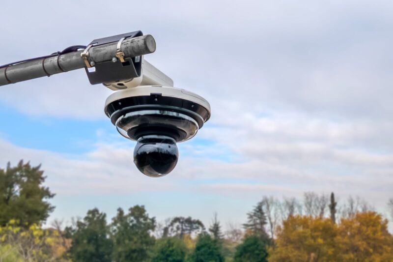 Finalizó la instalación de 70 cámaras de seguridad en Villa Adelina con tecnología 4K y con IA