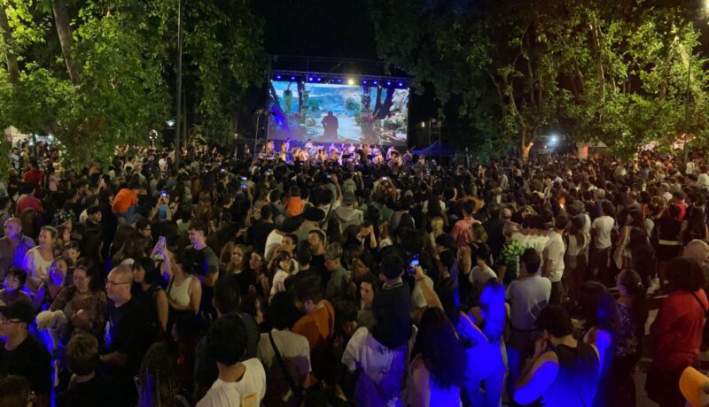 Inspirada en la Antigua Roma, se realizó la 12° Noche de Libros en San Miguel