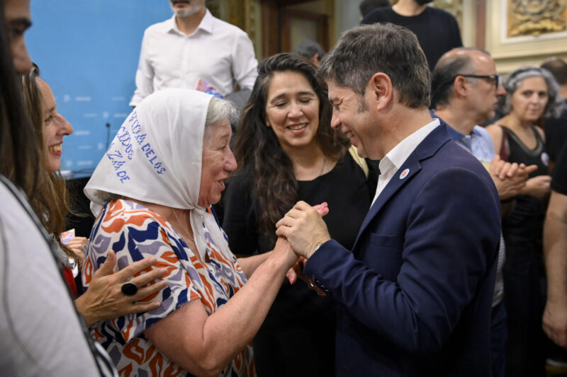 Kicillof encabezó un acto por el Día Internacional de los Derechos Humanos