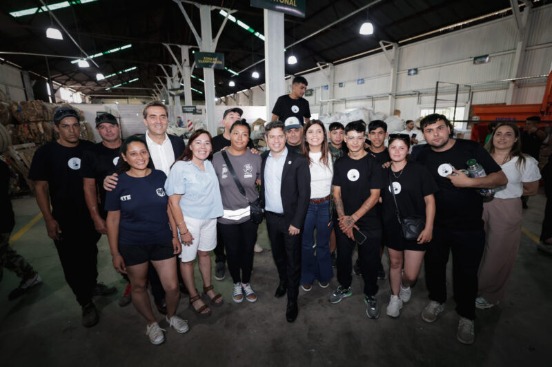 Kicillof inauguró el nuevo Puente Gogna sobre el Río Luján