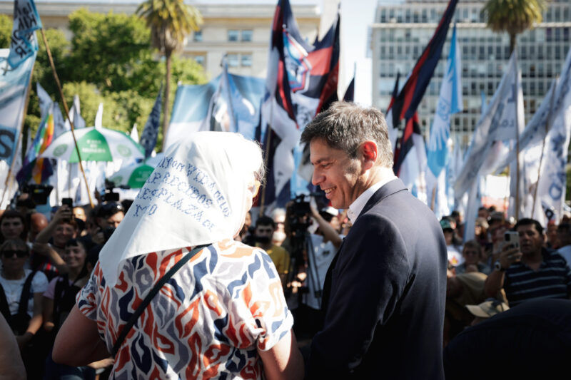 Kicillof participó de la ronda de las Madres de Plaza de Mayo en homenaje a Hebe de Bonafini
