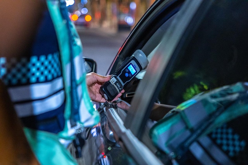 La Ciudad reforzó los controles de alcoholemia por la Navidad la tasa de positivos cayó a la mitad