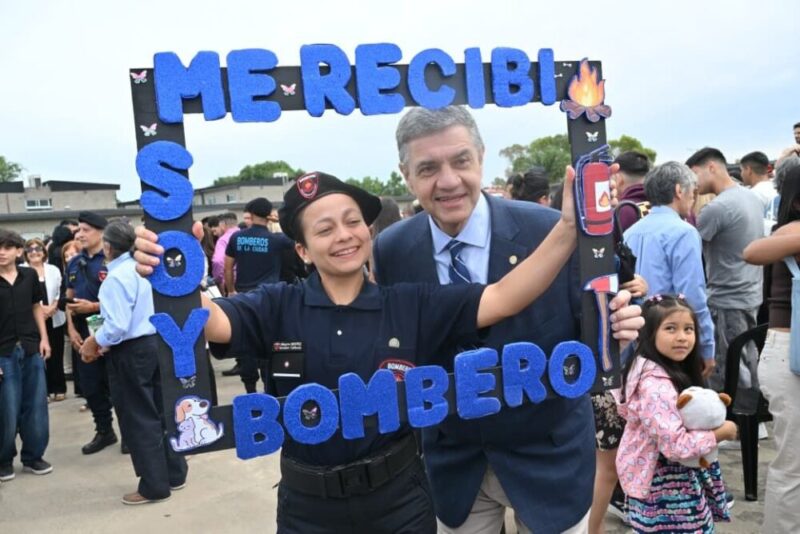 La Ciudad suma 162 bomberos para mejorar la respuesta frente a las emergencias