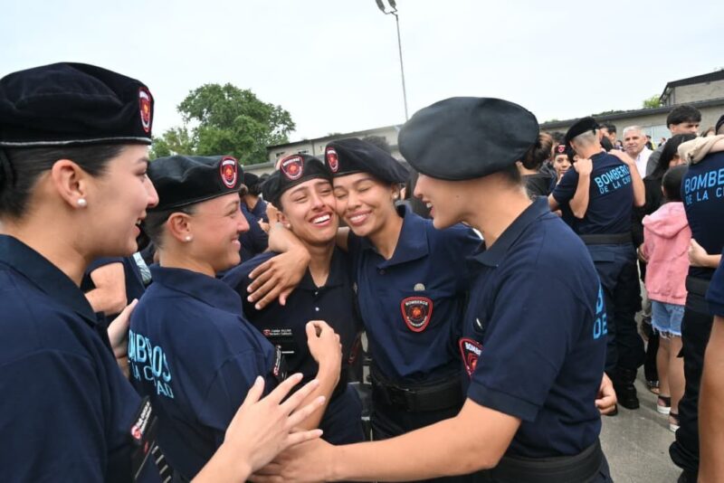 La Ciudad suma 162 bomberos para mejorar la respuesta frente a las emergencias