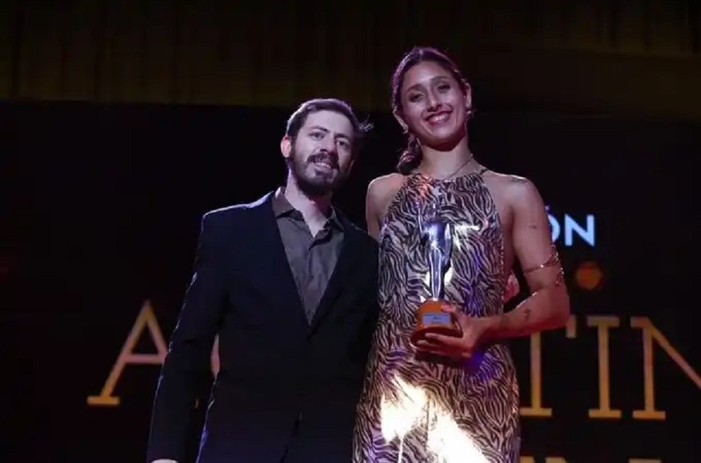 La campanense Agostina Hein ganó el Olimpia de Plata y fue elegida la mejor nadadora del país