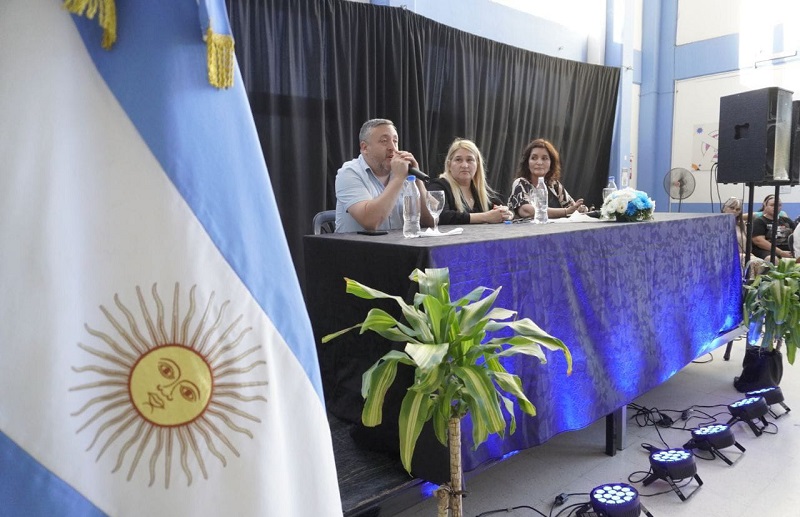 La intendencia entregó certificados a 143 nuevos recreadores comunitarios de José C. Paz