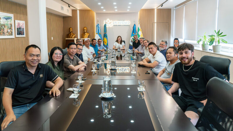 Mariel Fernández se reunió con comerciantes locales que se sumaron al Programa “Compre Barato”