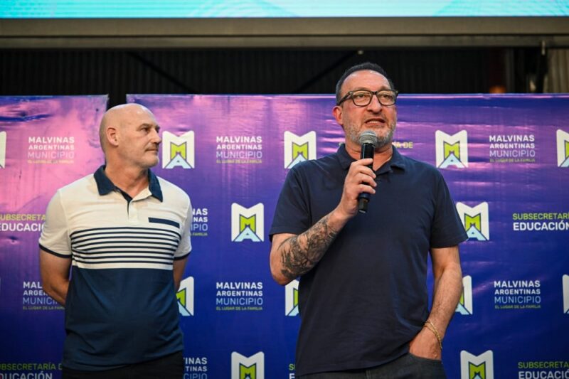 Más de 1.500 vecinas y vecinos egresaron del Centro Municipal de Estudios de Malvinas Argentinas