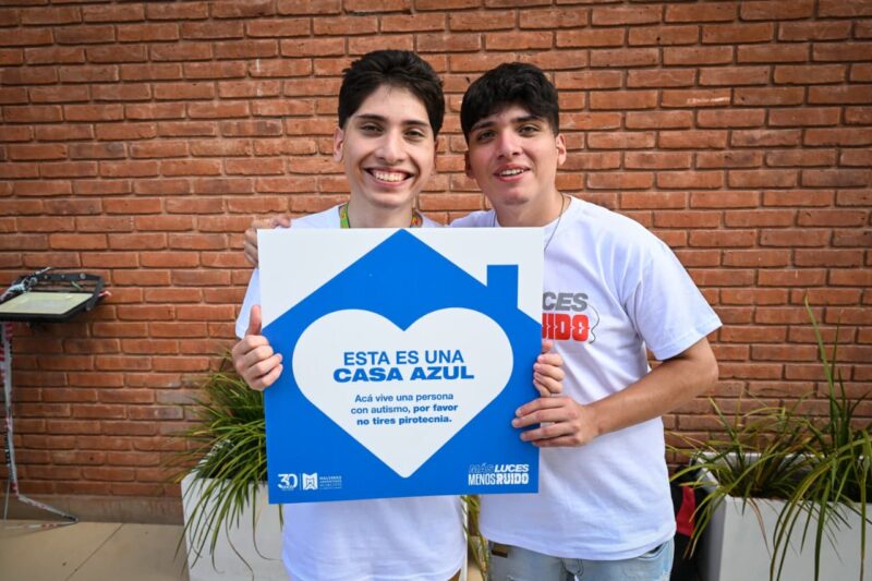 Más luces, menos ruido Malvinas Argentinas refuerza la campaña en contra del uso de pirotecnia sonora