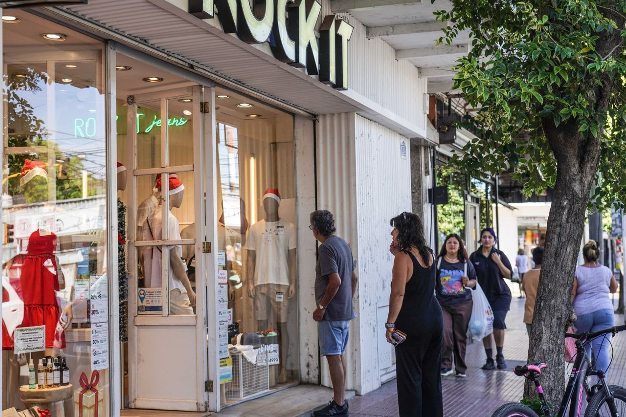 Navidad en Escobar descuentos y promociones para acompañar al comercio local