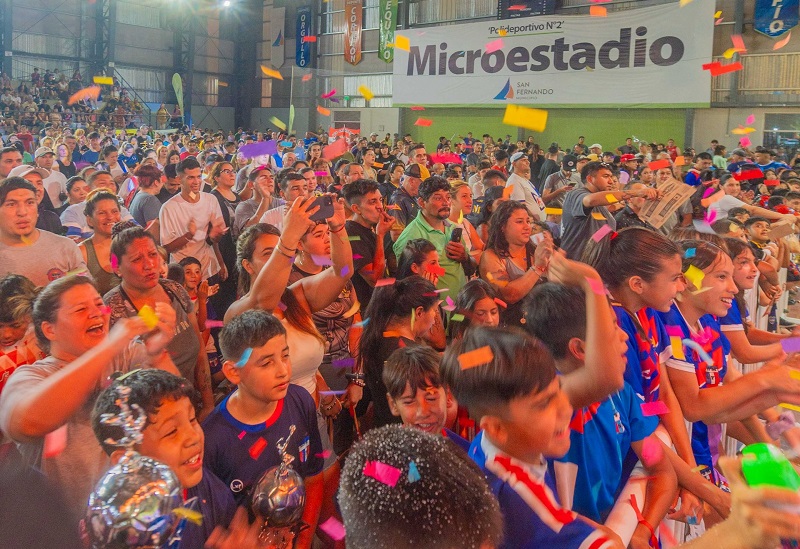 San Fernando premió a 3.000 chicas y chicos de su Liga de Fútbol Municipal