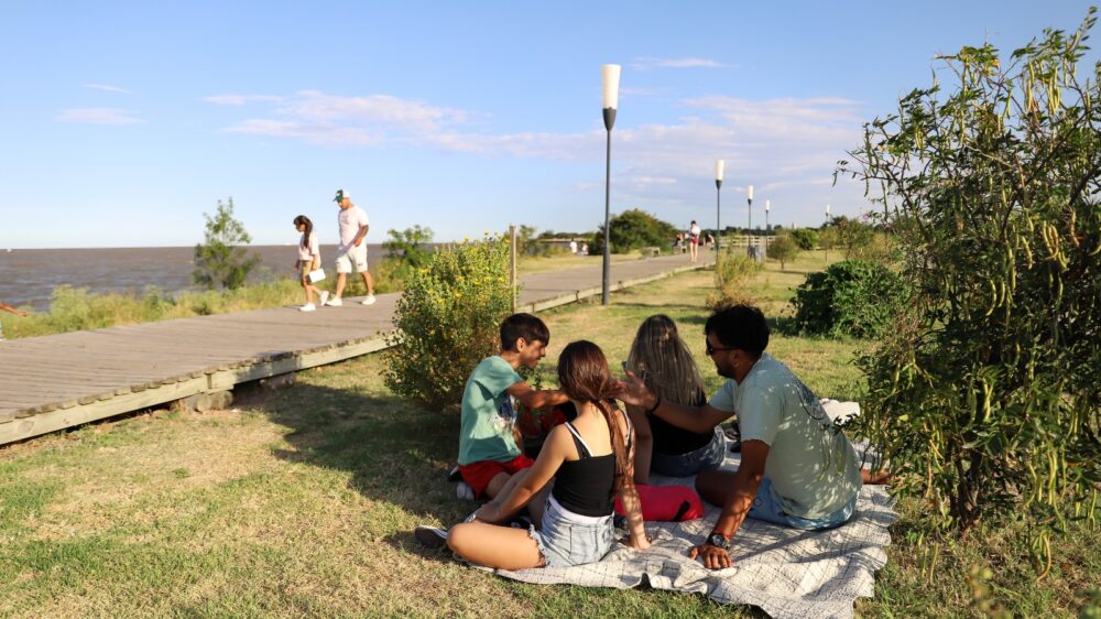 Vicente López brinda recomendaciones para cuidarse ante las altas temperaturas