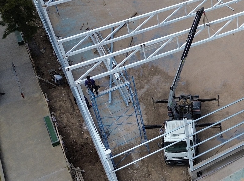 Avanza la renovación integral del playón deportivo del Parque José Hernández en San Martín
